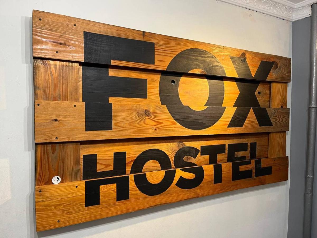 Fox Hostel Kiev Exterior foto